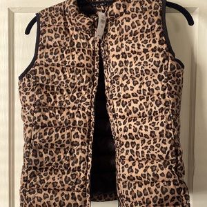Brand new with tags GAP kids puffer vest!